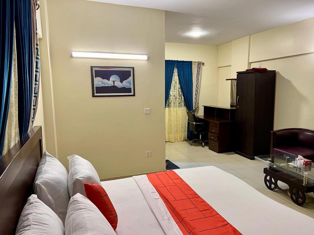 Hotel Rooms Dha Karachi Exterior foto