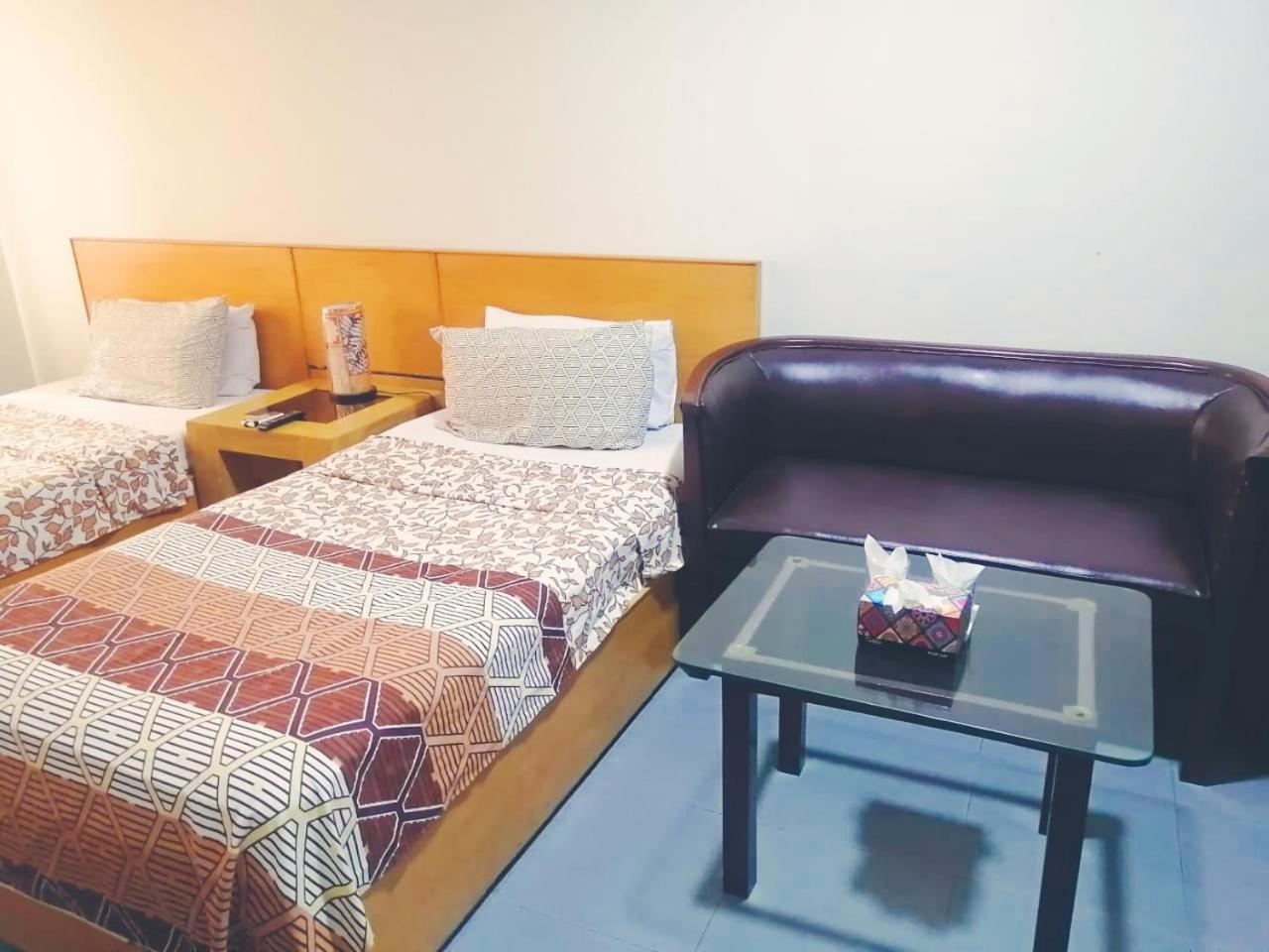 Hotel Rooms Dha Karachi Habitación foto