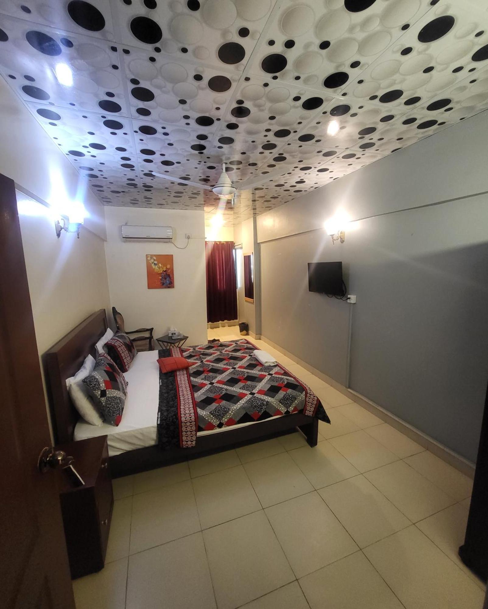Hotel Rooms Dha Karachi Exterior foto